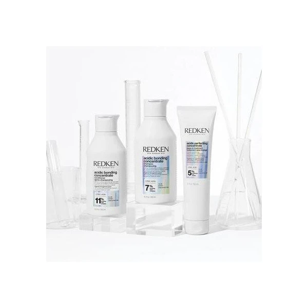 Routine Cheveux Normaux/épais Acidic Bonding Concentrate Redken 7 Routine Cheveux Normaux/épais Acidic Bonding Concentrate Redken - Image 5