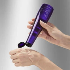 Shampoing Révélateur D’éclat Yubi Blonde Shu Uemura 980ML -Beauty Care Soldes shampoing revelateur declat yubi blonde shu uemura 980ml 4