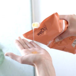 Shampooing Hydratation & Brillance Recharge WeDo/ Professional 1L -Beauty Care Soldes shampooing hydratation and brillance recharge wedo professional 1l 2